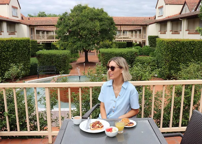 Mercure Canberra